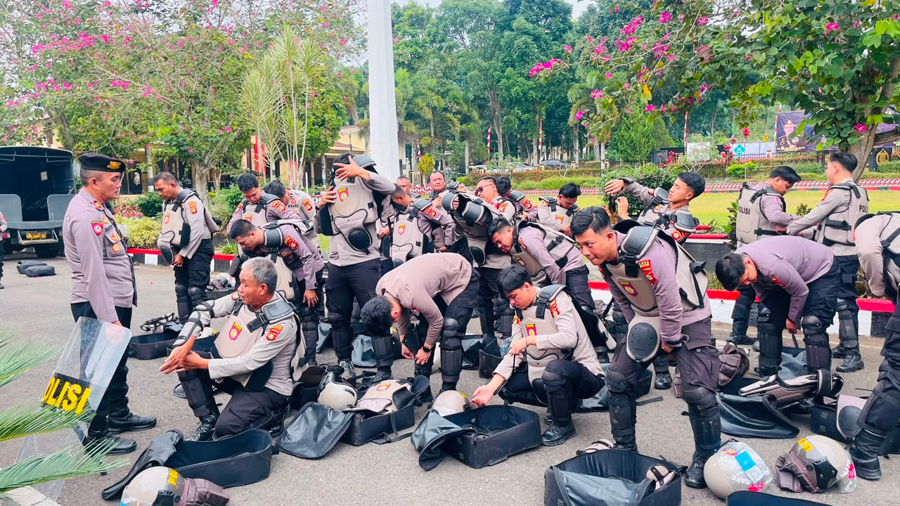 Personel Dalmas Polres Pagar Alam Tingkatkan Kesiapsiagaan Melalui Latihan Dalmas Awal