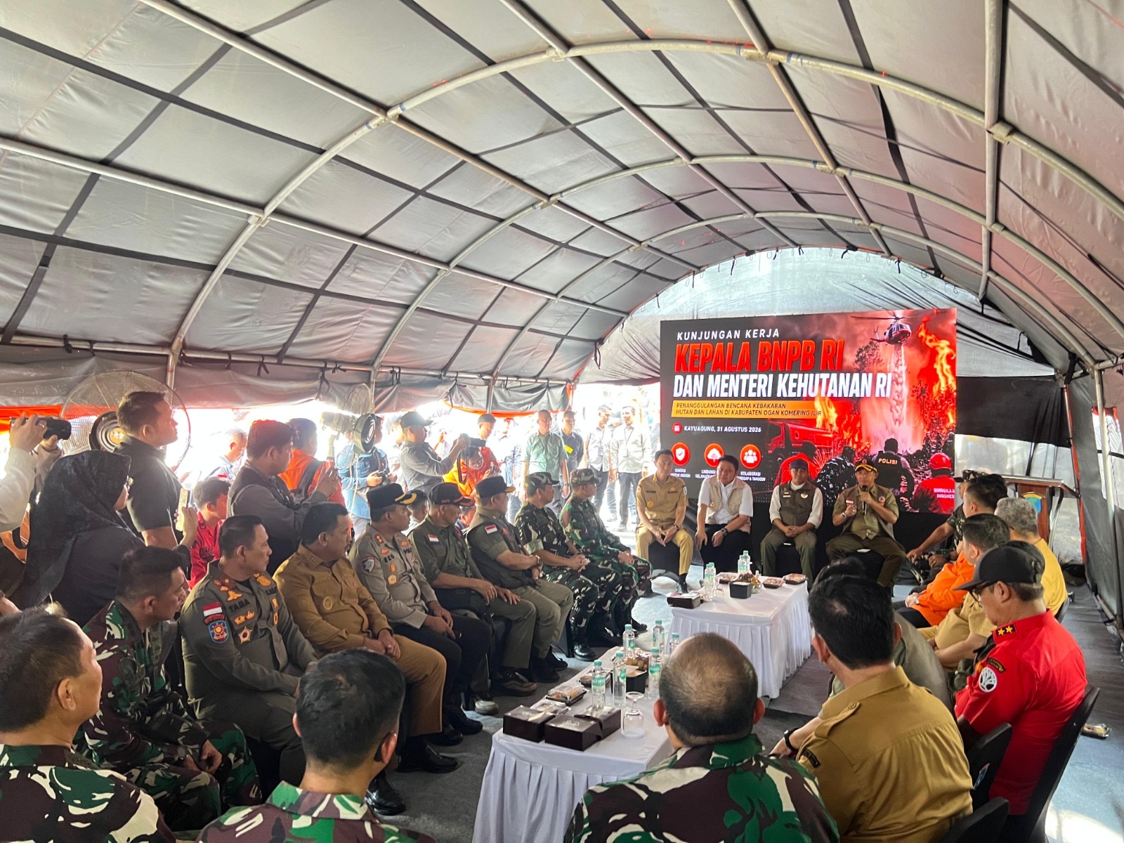 Penanganan karhutla di perkuat, Kapolres OKI hadiri kunjungan kepala BNPB dan Menteri kehutanan