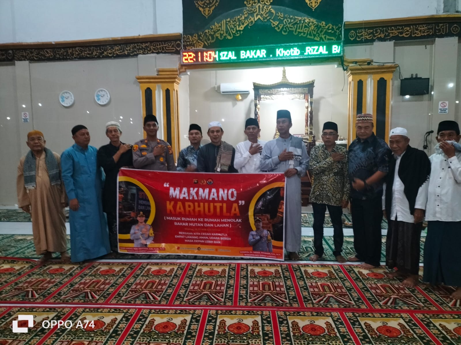 Hadiri Maulid Nabi di Padang Tepong, Kapolsek Ulu Musi Ajak Warga Teladani Rasulullah dan Bersama Cegah Karhutla