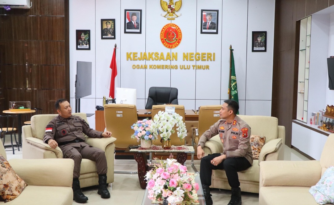 Perkuat Sinergitas Penegakan Hukum, Kapolres OKU Timur Sambangi Kejari OKU Timur