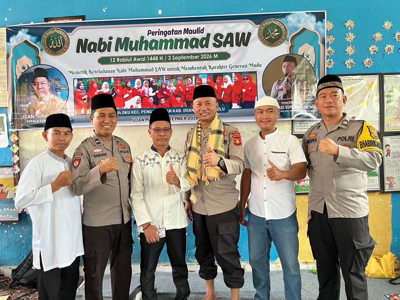 Kanit Binmas Polsek Semidang Aji Polres Oku Berikan Ceramah Agama Kepada Siswa Siswi SD N 114 OKU