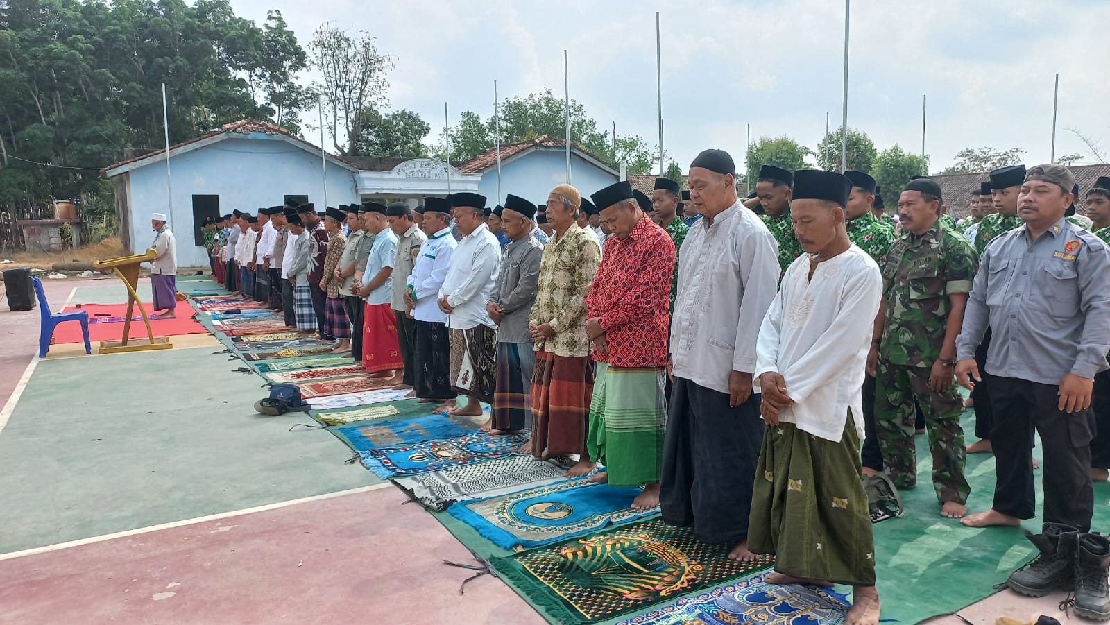 Kapolsek Rambang Hadiri dan Pimpin Pengamanan Sholat Istisqa di Ponpes Sabilul Huda, Memohon Hujan Akibat Kemarau Panjang