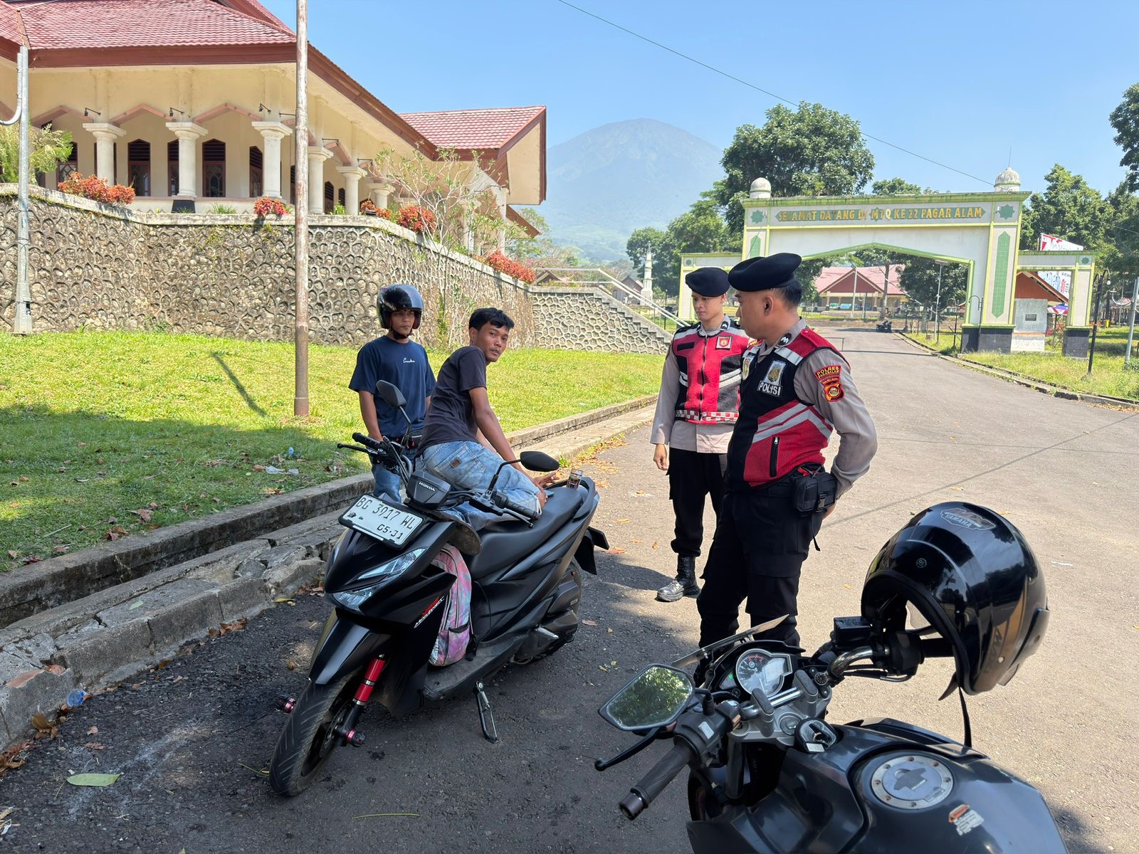 Cegah Karhutla dan Gangguan Kamtibmas, Sat Samapta Polres Pagar Alam Gencarkan Patroli dan Sambangi Warga