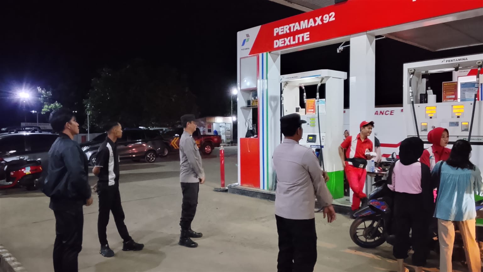 Antisipasi 3C dan Gangguan Kamtibmas, Polsek Talang Ubi Gelar KRYD Sasar SPBU hingga Perbankan