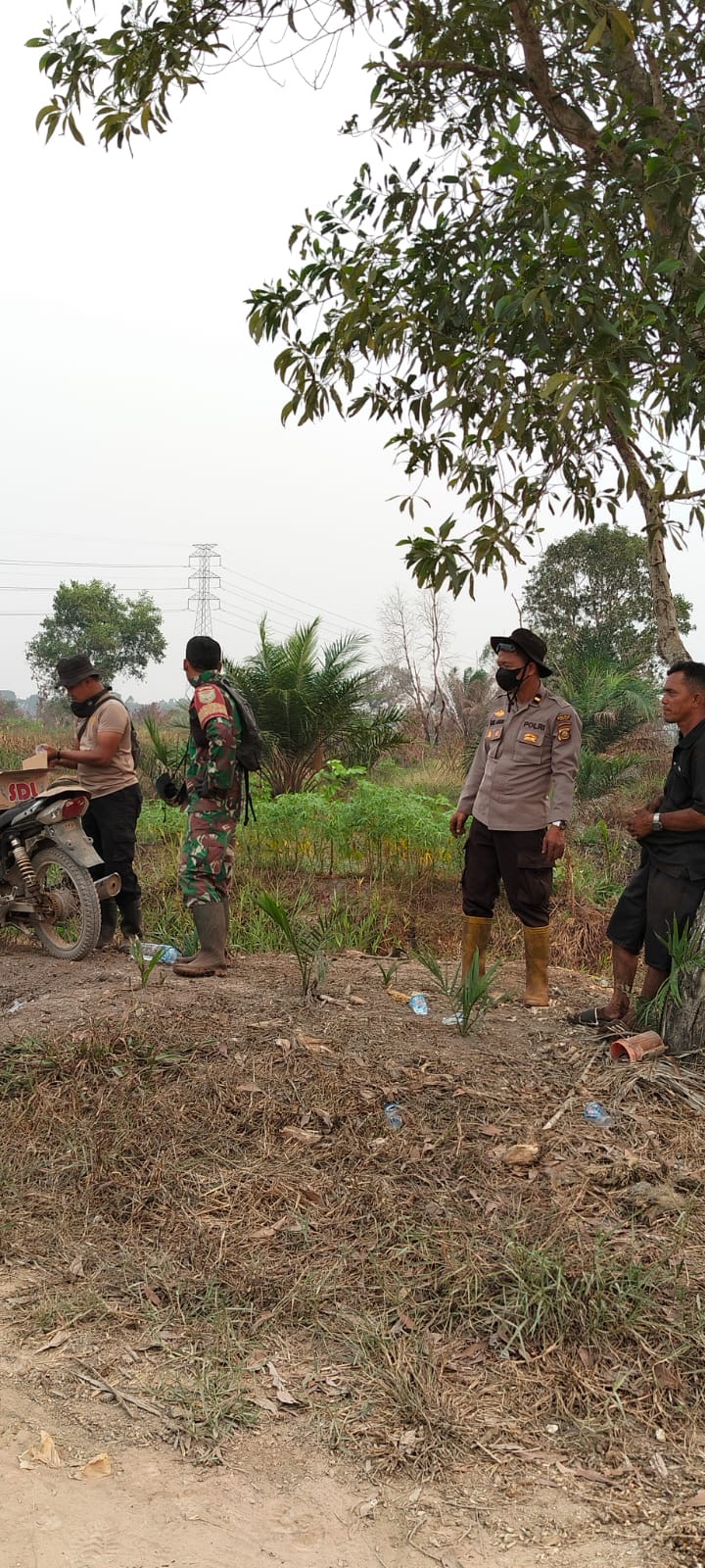Perkuat Sinergi Tiga Pilar, Polsek Pemulutan Gencarkan Patroli dan Himbauan Cegah Karhutla