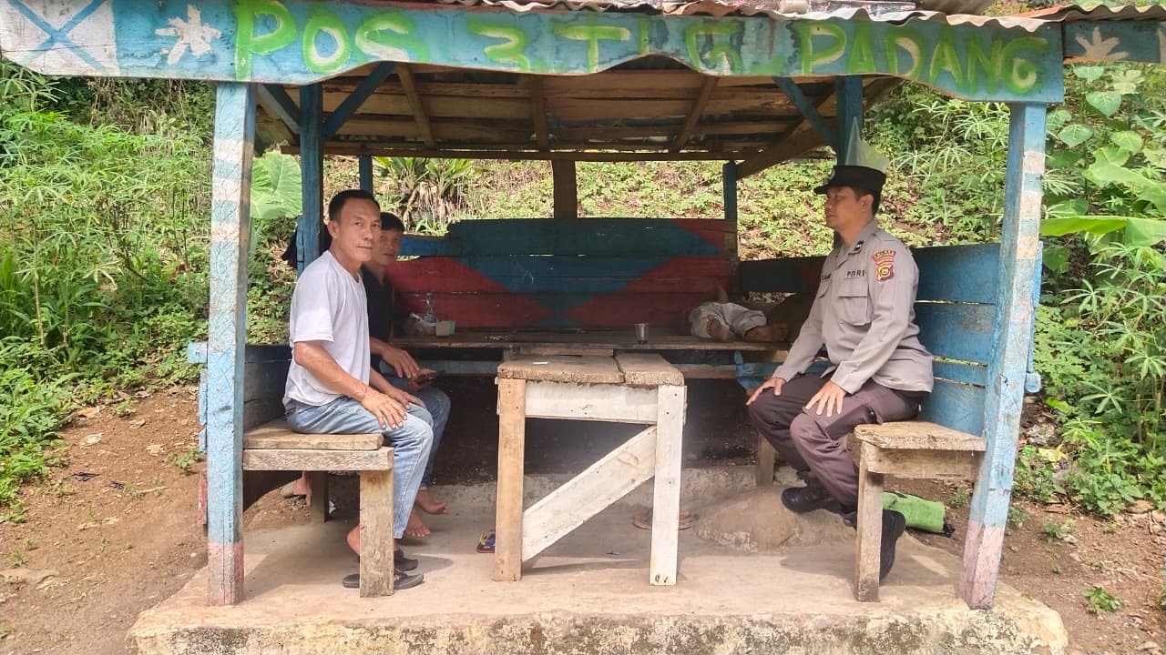 Cegah 3C dan Karhutla, Polsek Talang Padang Gencarkan Patroli Hunting dan Edukasi Warga