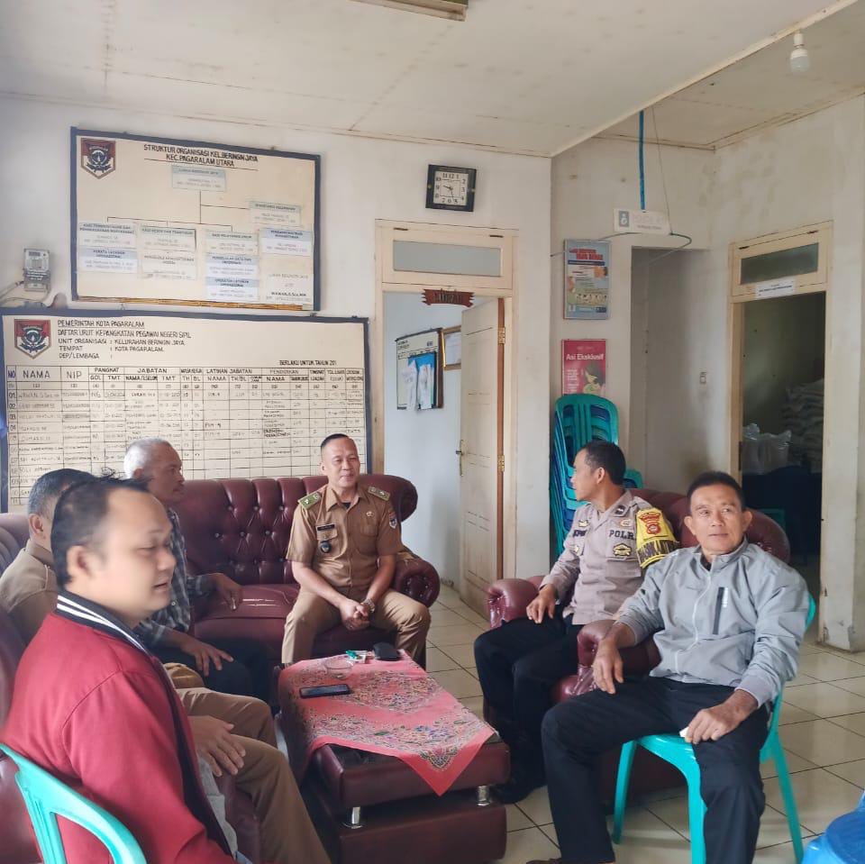 Ciptakan Lingkungan Nyaman, Bhabinkamtibmas dan Pemerintah Ingatkan Warga Hindari Knalpot Brong dan Antisipasi karhutla