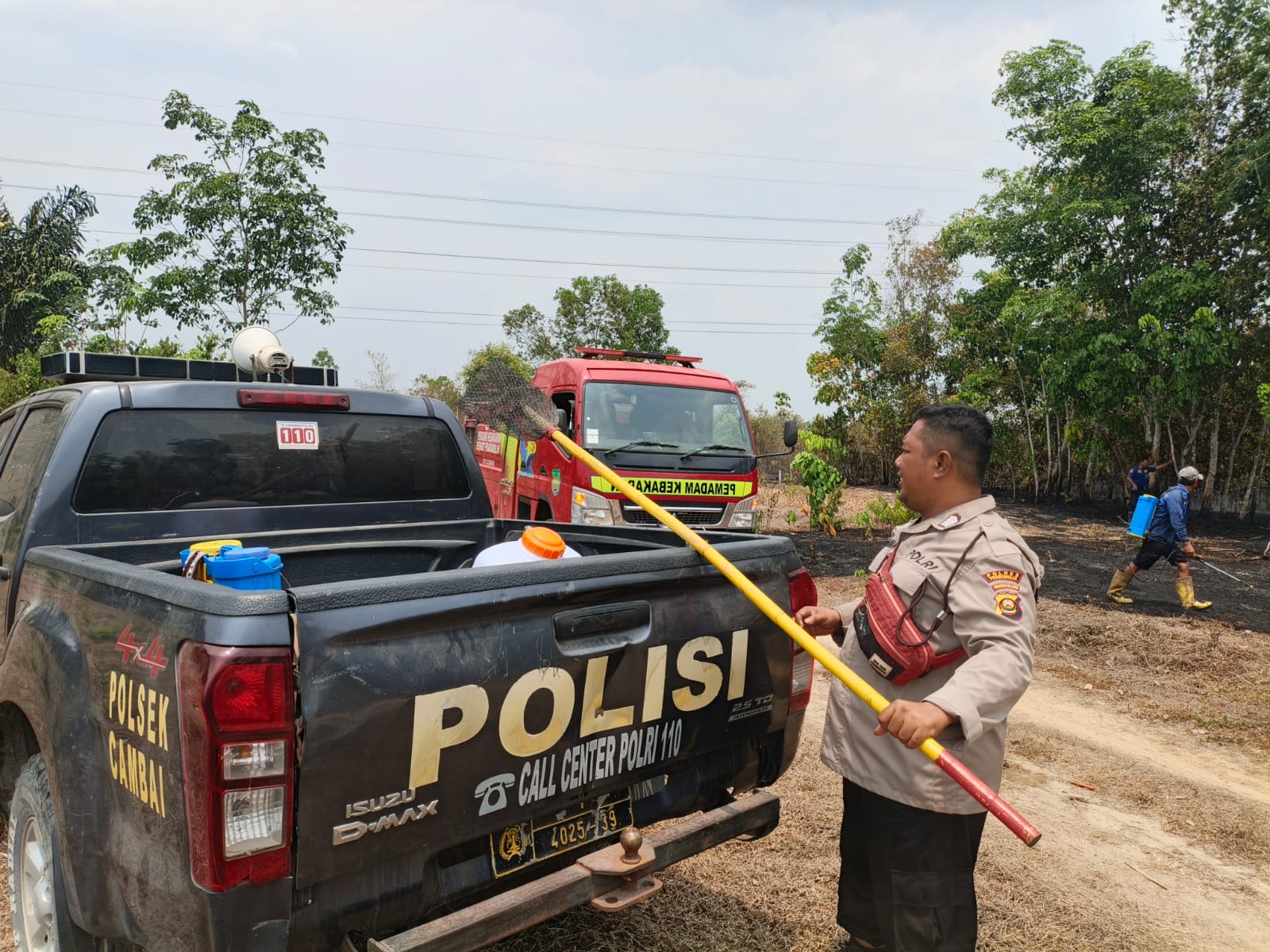 Patroli Siang Hari, Polsek Cambai Polres Prabumulih Jaga Kamtibmas dan Berikan Rasa Aman kepada Masyarakat