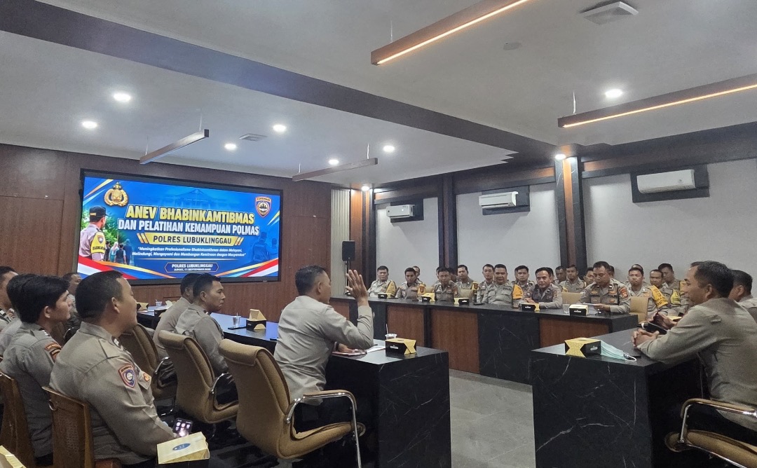 Kapolres Lubuk Linggau Pimpin Anev Bhabinkamtibmas, Perkuat Pencegahan Karhutla dari Tingkat Desa dan Kelurahan