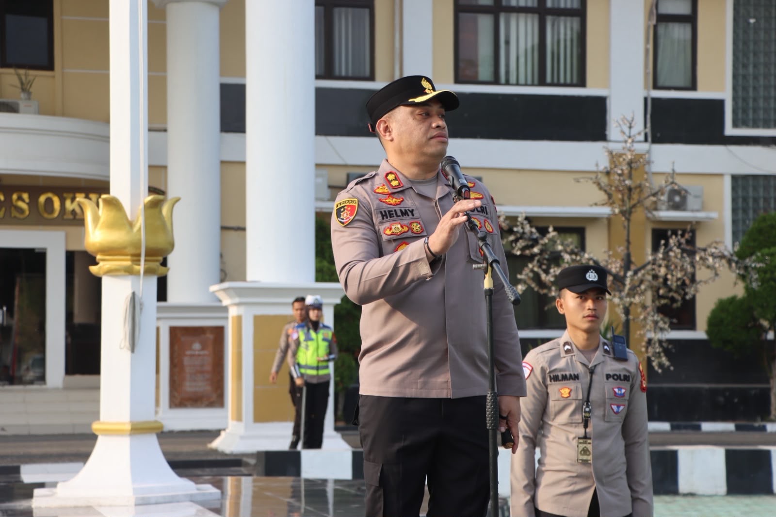 Pimpin Apel Perdana, Kapolres Oku Tekankan Kedisiplinan