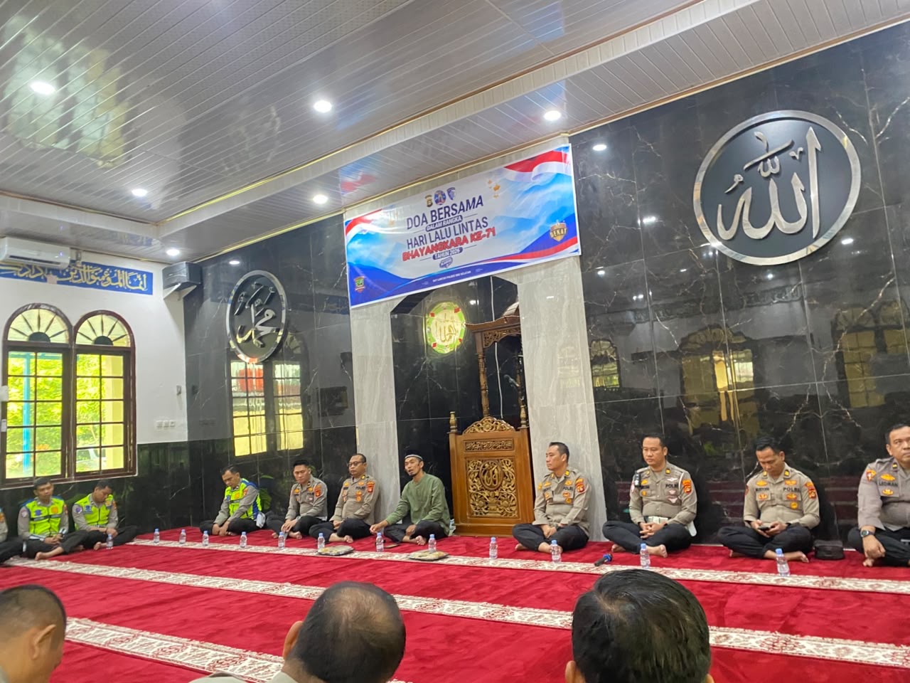 Polres OKU Selatan Gelar Doa Bersama di Masjid Al Mukhlis Dalam Rangka HUT Lantas ke-71 Tahun 2026