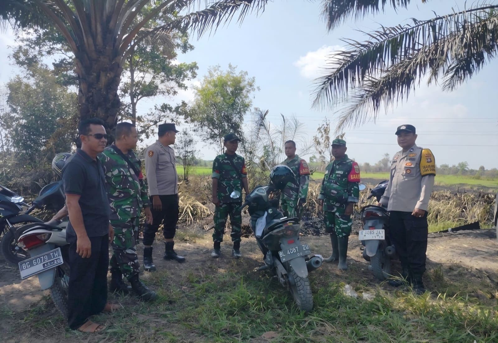 Cegah Karhutla, Polsek Pemulutan Bersama Tiga Pilar Gencarkan Patroli dan Himbauan pada masyarakat