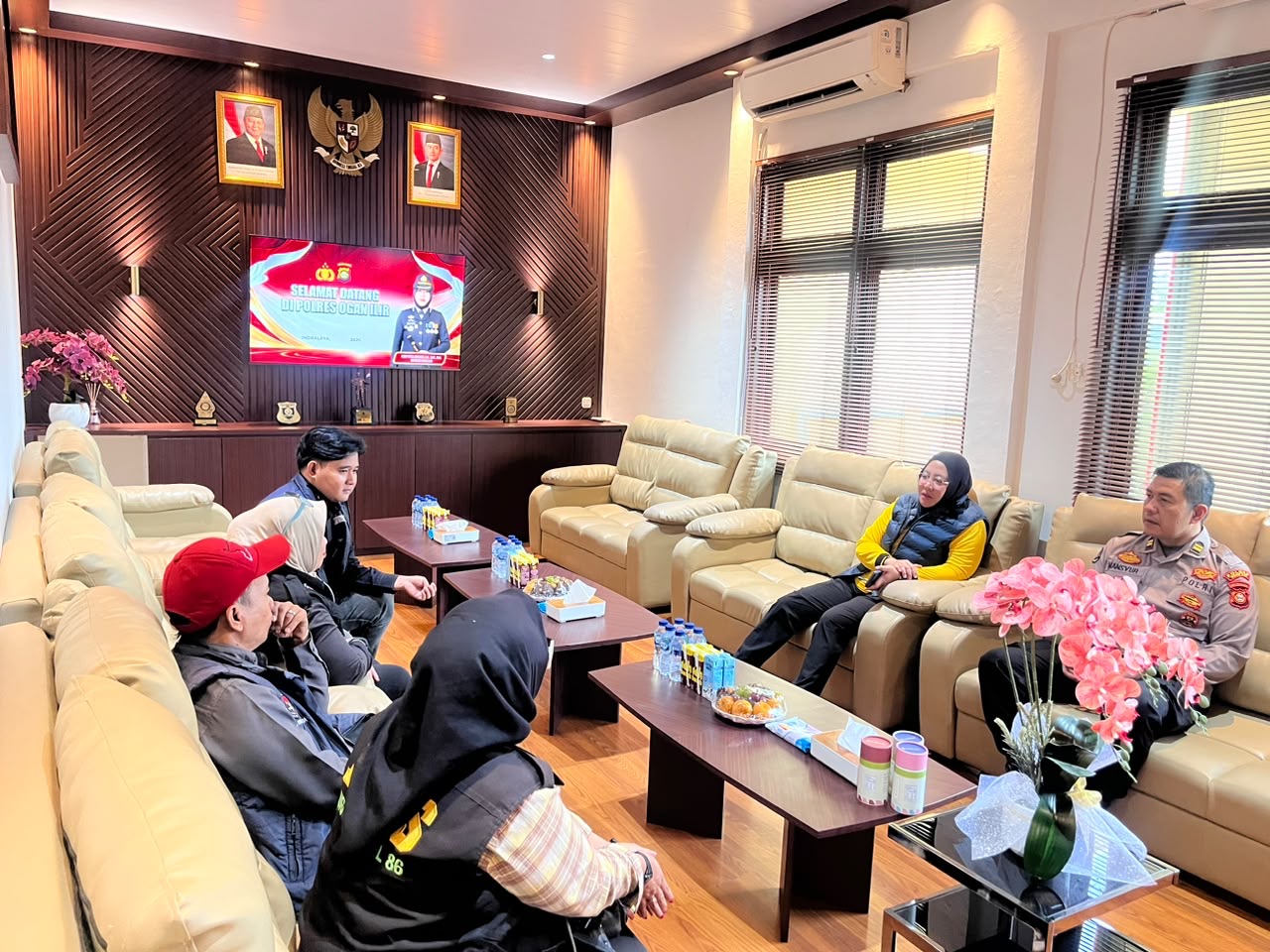 Kapolres Ogan Ilir Silaturahmi dengan Kompas, Perkuat Sinergitas Polri dan Media