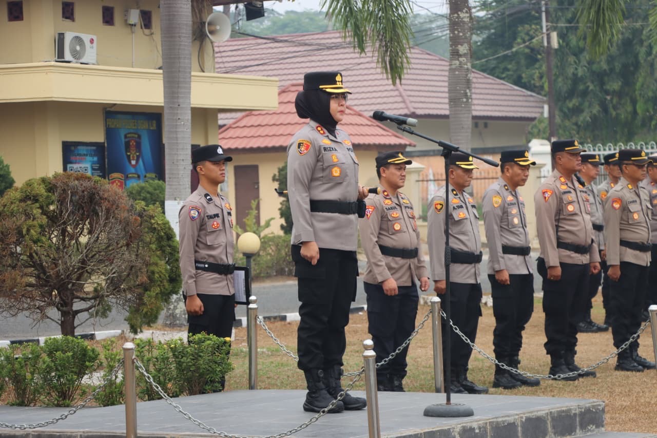*Kapolres Ogan Ilir Pimpin Langsung Apel Pagi, Tekankan Mitigasi Karhutla dan Jaga Integritas*