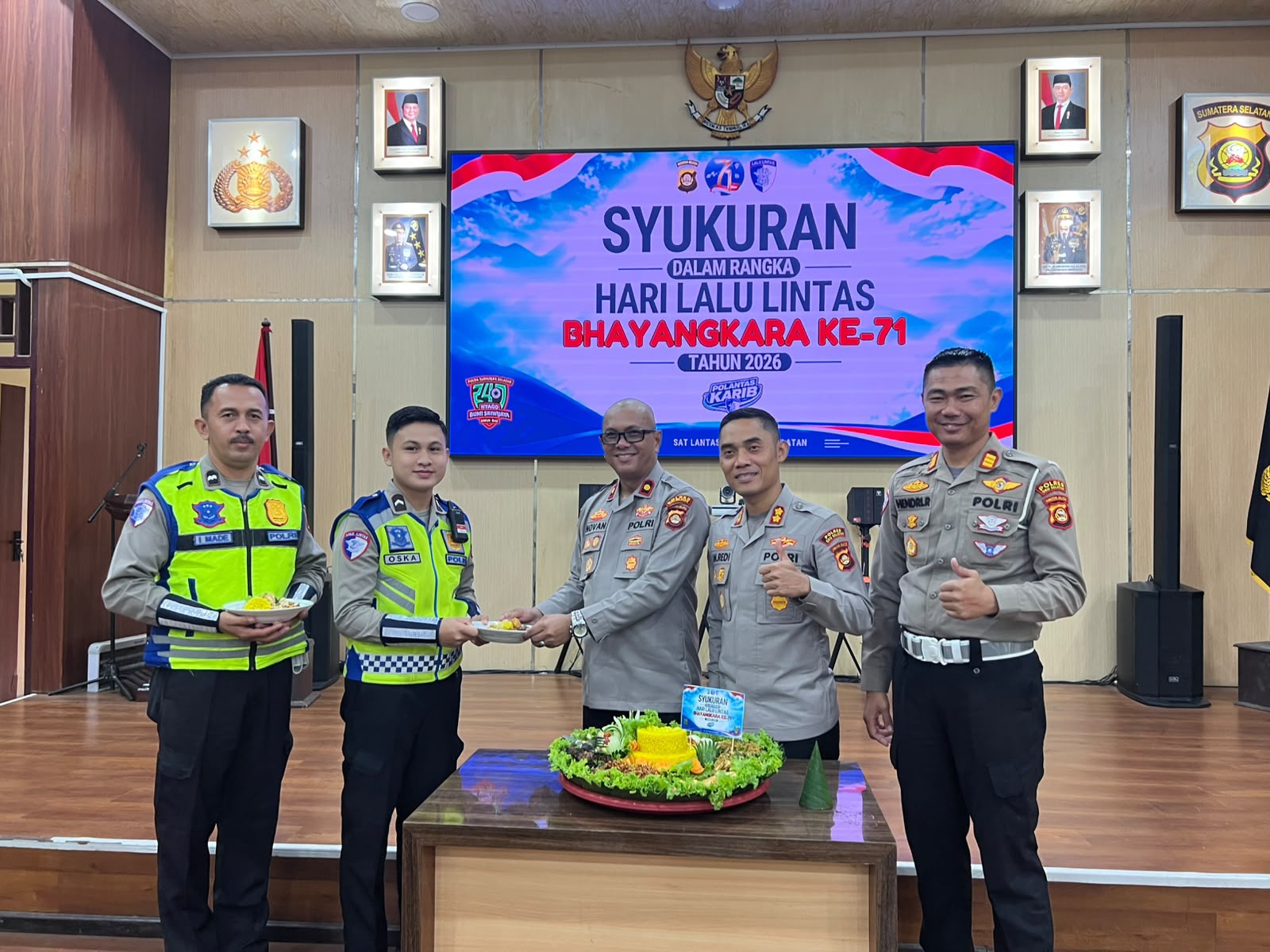 Polres OKU Selatan Laksanakan Tasyakuran HUT Lalu Lintas Bhayangkara ke-71 di Aula Sertu Pol Hadinata