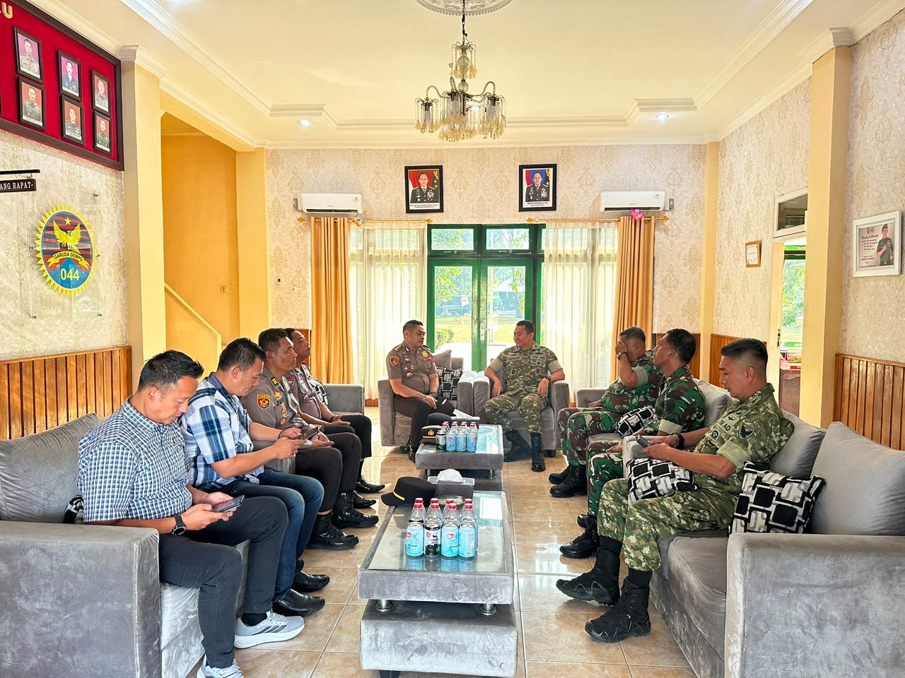 Kapolres OKU Jalin Silaturahmi dengan Dandim 0403/OKU, Perkuat Sinergitas TNI-Polri Demi Stabilitas Kamtibmas