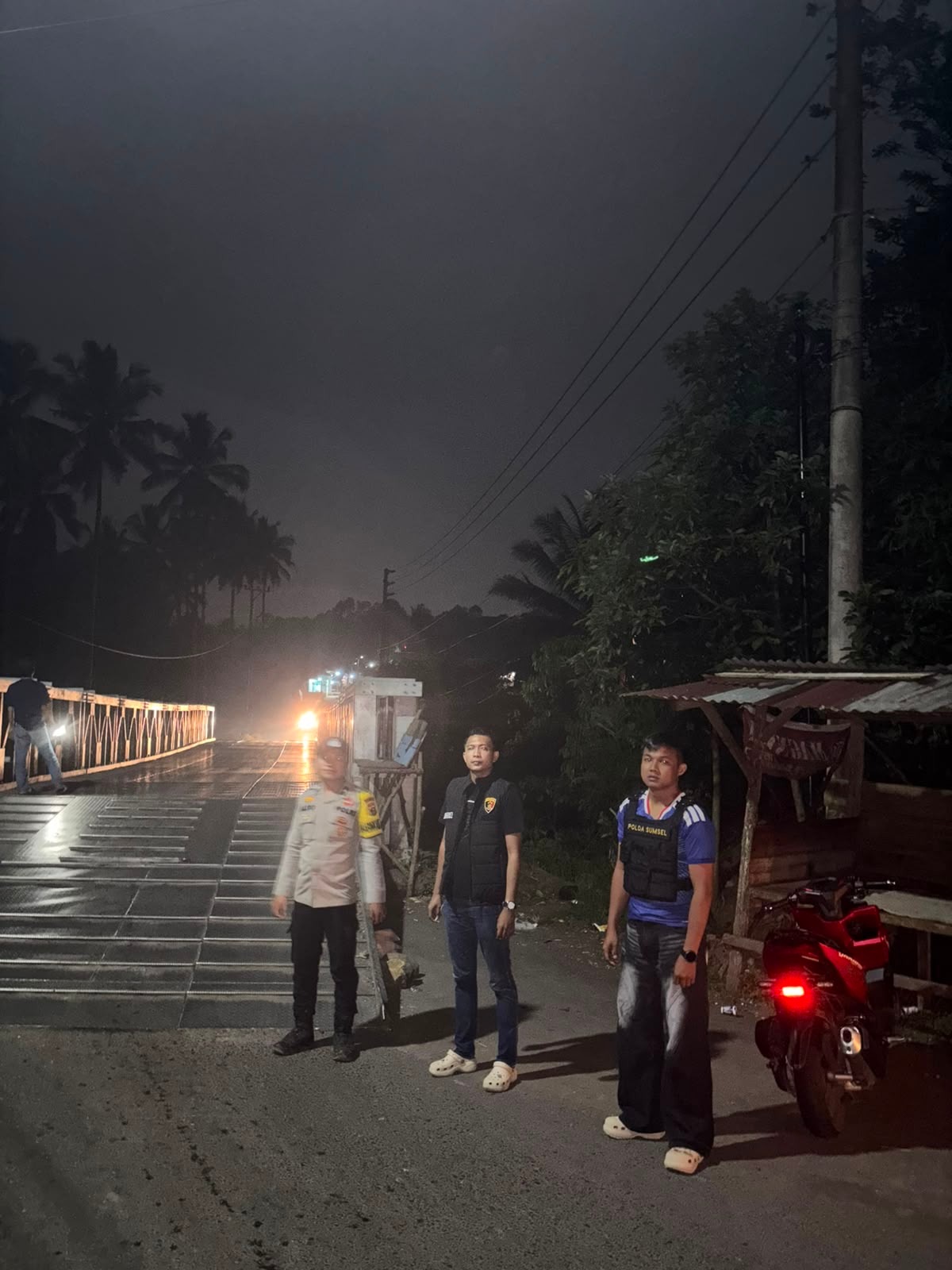 Patroli Hunting Polsek Muara Pinang Sisir Jalur Pendopo–Pagaralam, Antisipasi 3C dan Balap Liar Demi Kamtibmas Kondusif