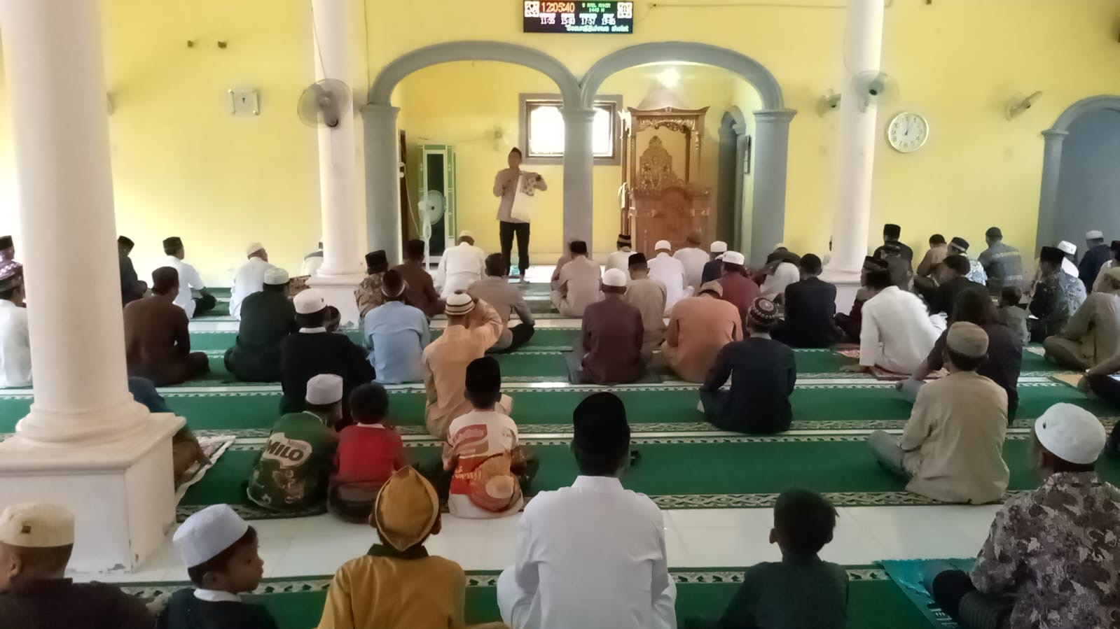 Mitigasi Karhutla, Polsek Cengal Sampaikan Imbauan kepada Jamaah Salat Jumat