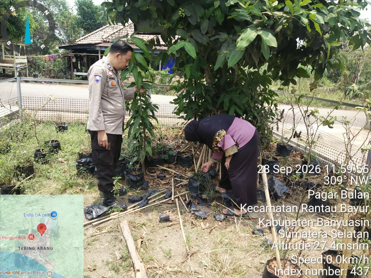Dukung Swasembada Pangan, Bhabinkamtibmas Polsek Rantau Bayur Ajak Warga Jalankan Program P2B