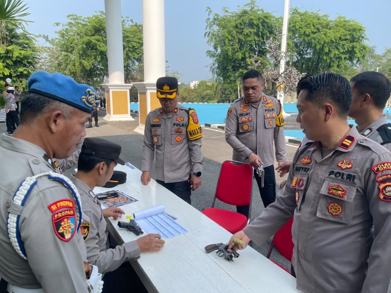 Polres OKU Periksa Senpi Dinas dan Administrasi Pemegang Senjata Api
