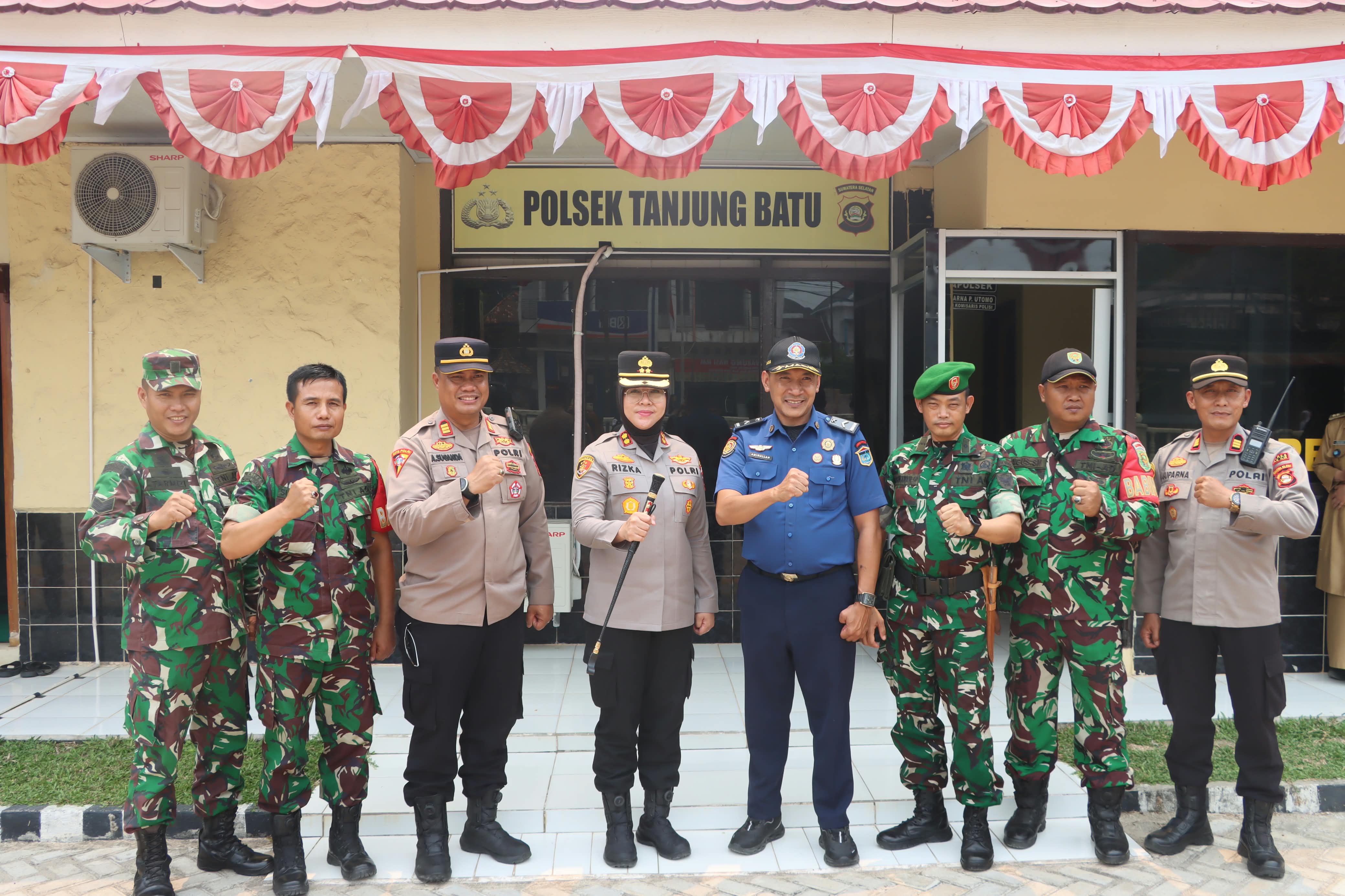 Kapolres Ogan Ilir Tekankan Pencegahan Karhutla dan Kamtibmas dalam Kunjungan Kerja ke Polsek Tanjung Batu