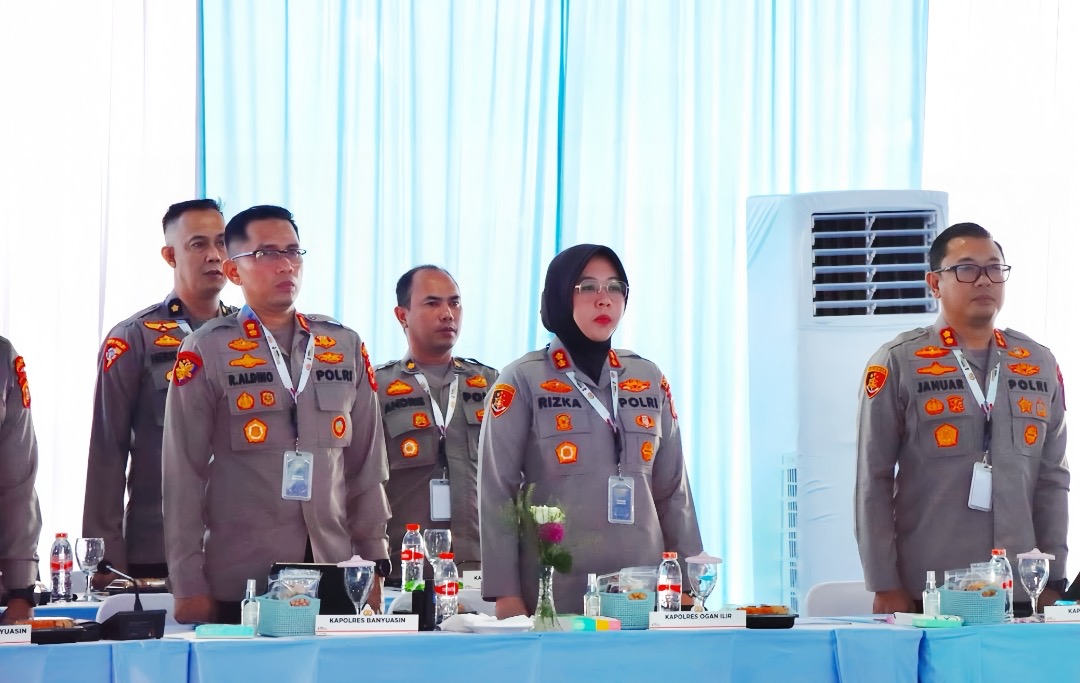 Guna Meningkatkan dan Mengoptimalkan Kinerja Penegakan Hukum Berbasis Digitalisasi dalam Mewujudkan Harkamtibmas yang Kondusif, Kapolres Ogan Ilir Ikuti Gelar Operasional yang Dipimpin Kapolda Sumsel