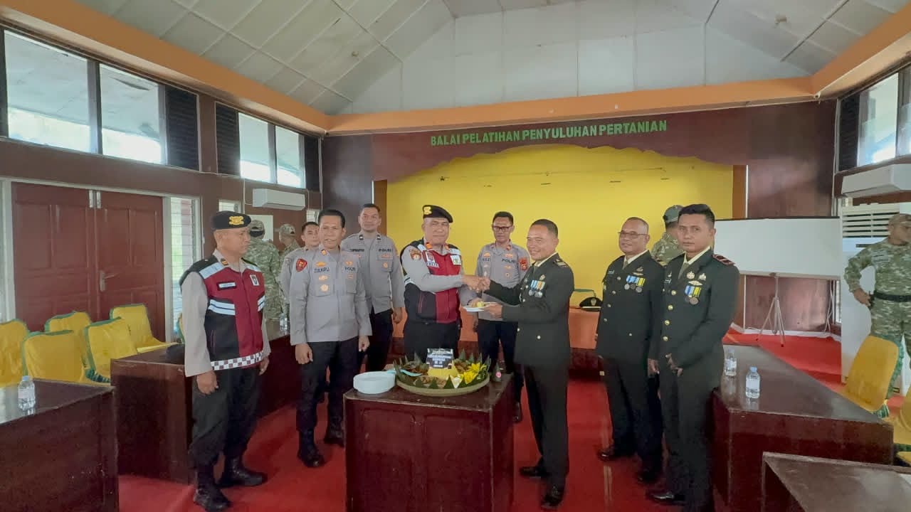 Kasat Samapta Polres OKU Timur Hadiri Perayaan HUT TNI ke-81, Perkuat Persatuan TNI dan Polri