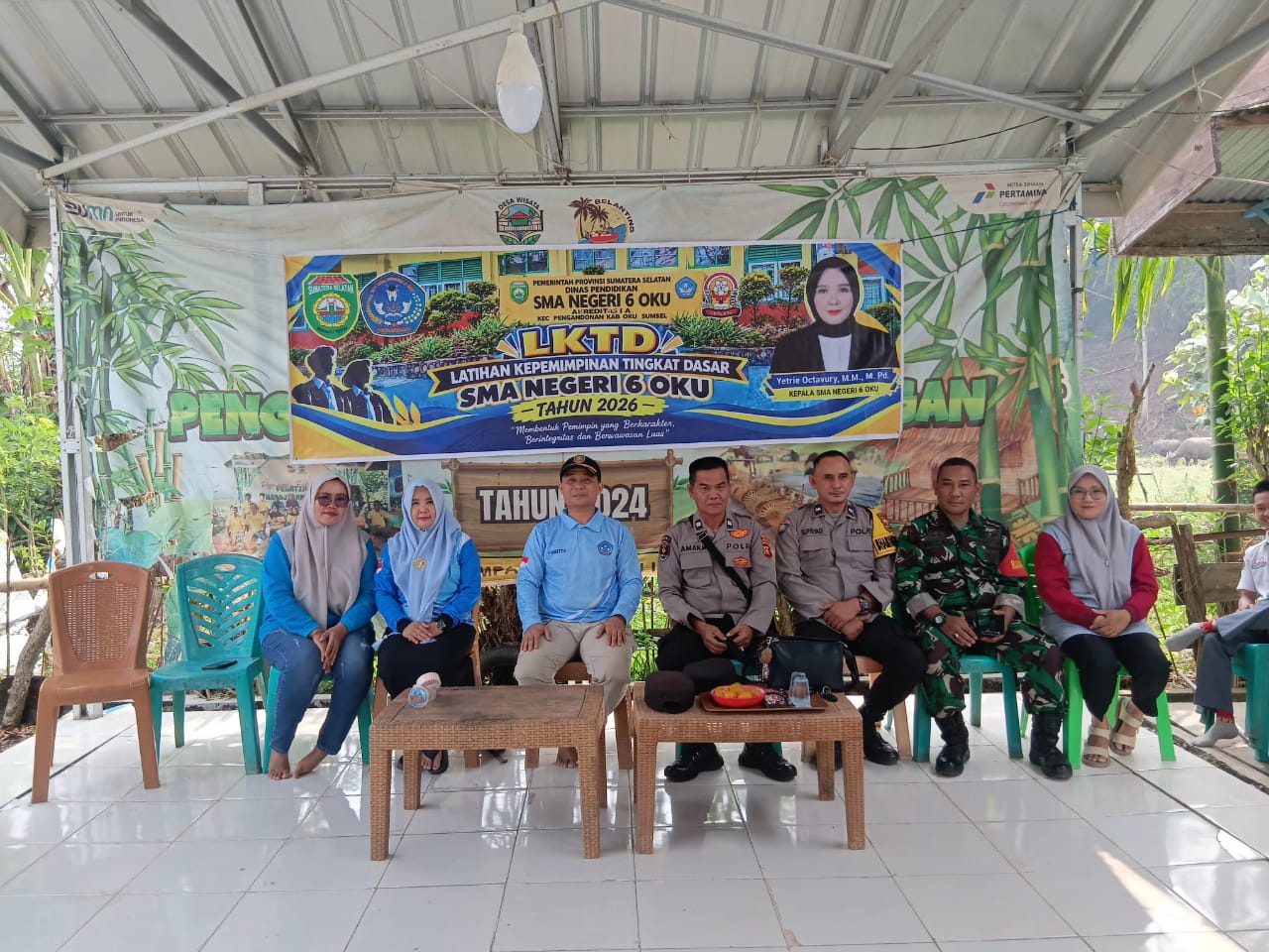 Polsek Ulu Ogan Berikan Materi Kenakalan Remaja dalam Kegiatan LDK Siswa SMAN 6 OKU