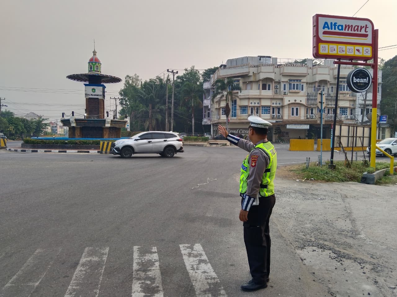 Berikan Pelayanan Prima, Satlantas Polres Prabumulih Rutin Gelar Strong Point Pagi di Titik Rawan Kemacetan