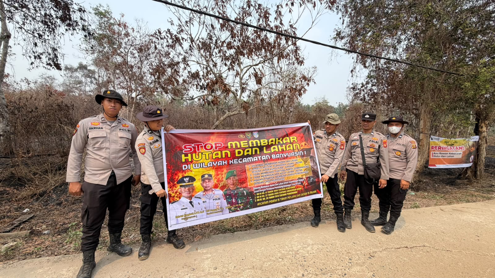Cegah Karhutla, Tim Gabungan Polres Banyuasin Gelar Patroli dan Edukasi Masyarakat di Banyuasin I