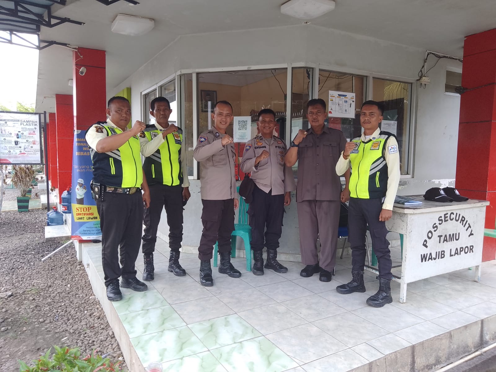 Tingkatkan Keamanan Lingkungan Kerja, Sat Binmas Polres Prabumulih Sambangi Satpam PT Samtan Gas
