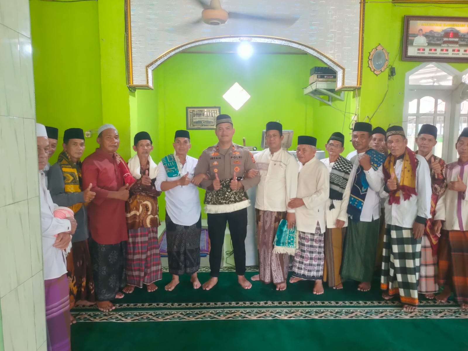 Jumat Curhat, Polsek Rantau Alai Ogan Ilir Dengarkan Aspirasi Warga dan Ajak Masyarakat Cegah Karhutla