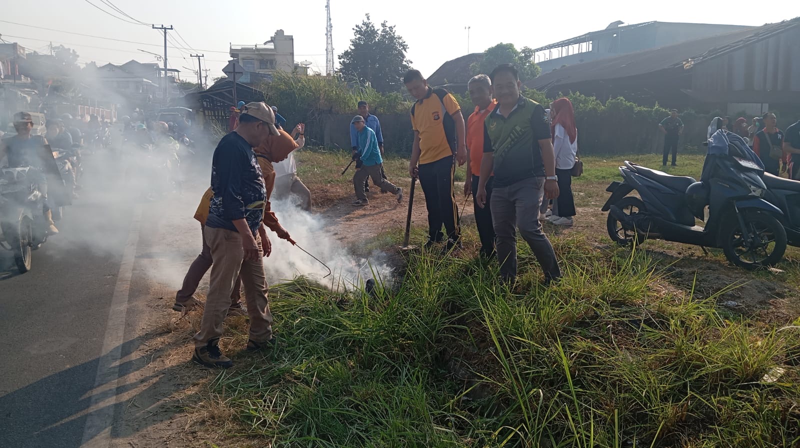 Dukung Gerakan Indonesia ASRI, Polsek Prabumulih Barat Bersama Warga Gelar Aksi BELIDA di Kelurahan Sidogede