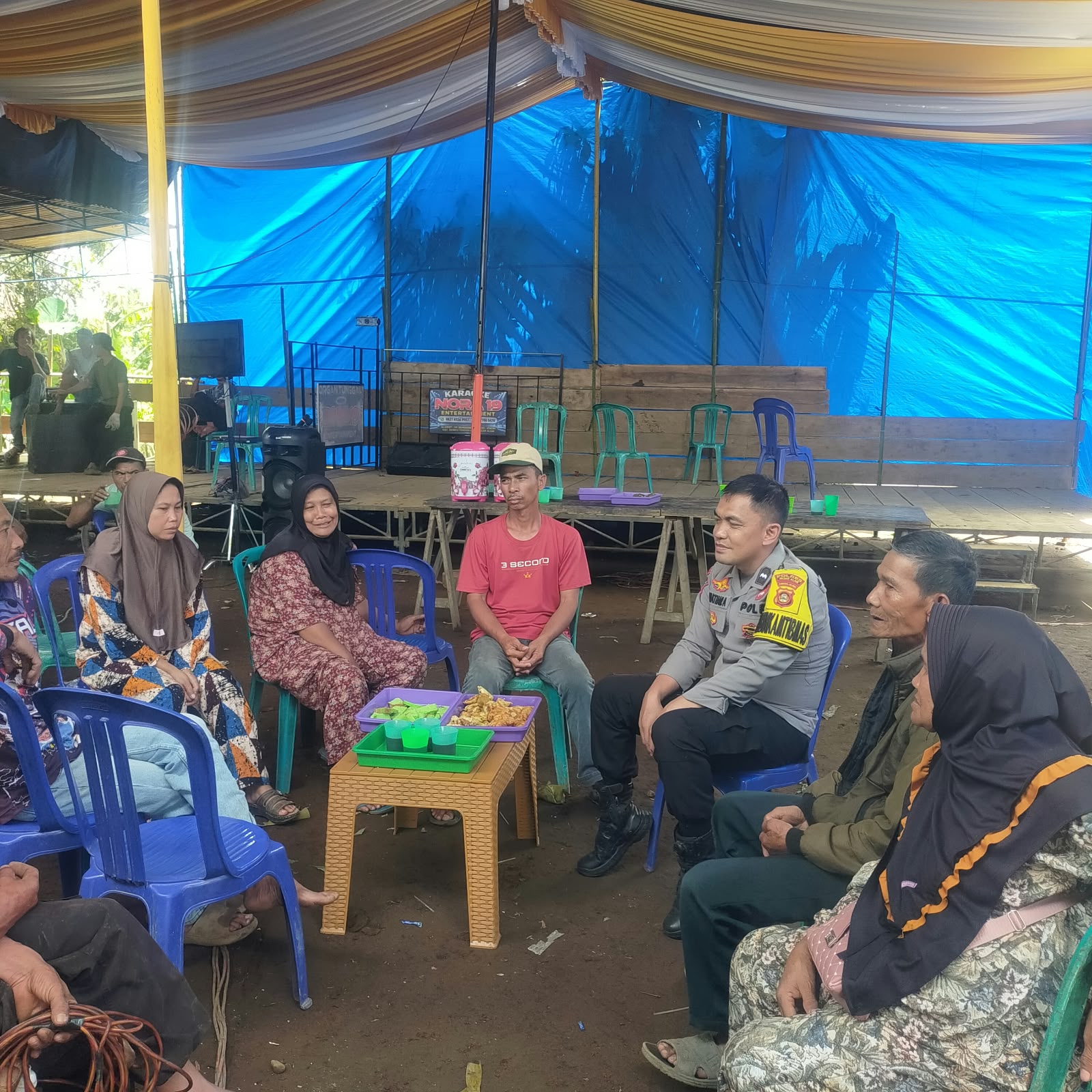 Bhabinkamtibmas Jokoh Sambangi Warga, Sosialisasikan Pencegahan Karhutla dan Imbauan Organ Tunggal