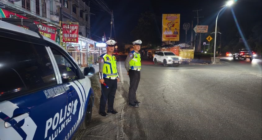 Sat Lantas Polres OKU Gelar Patroli Malam Libur, Ciptakan Kamseltibcarlantas yang Aman dan Kondusif