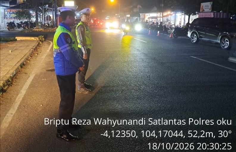 Satlantas Polres OKU Gelar Blue Light Patrol, Wujudkan Keamanan dan Ketertiban Berlalu Lintas