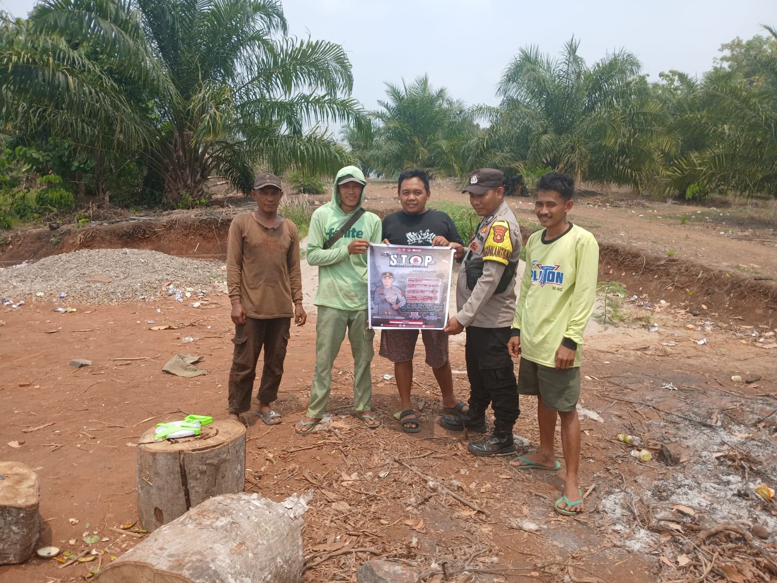 Cegah Karhutla, Polsek Simpang Gencar Lakukan Mitigasi di Desa Simpang Agung