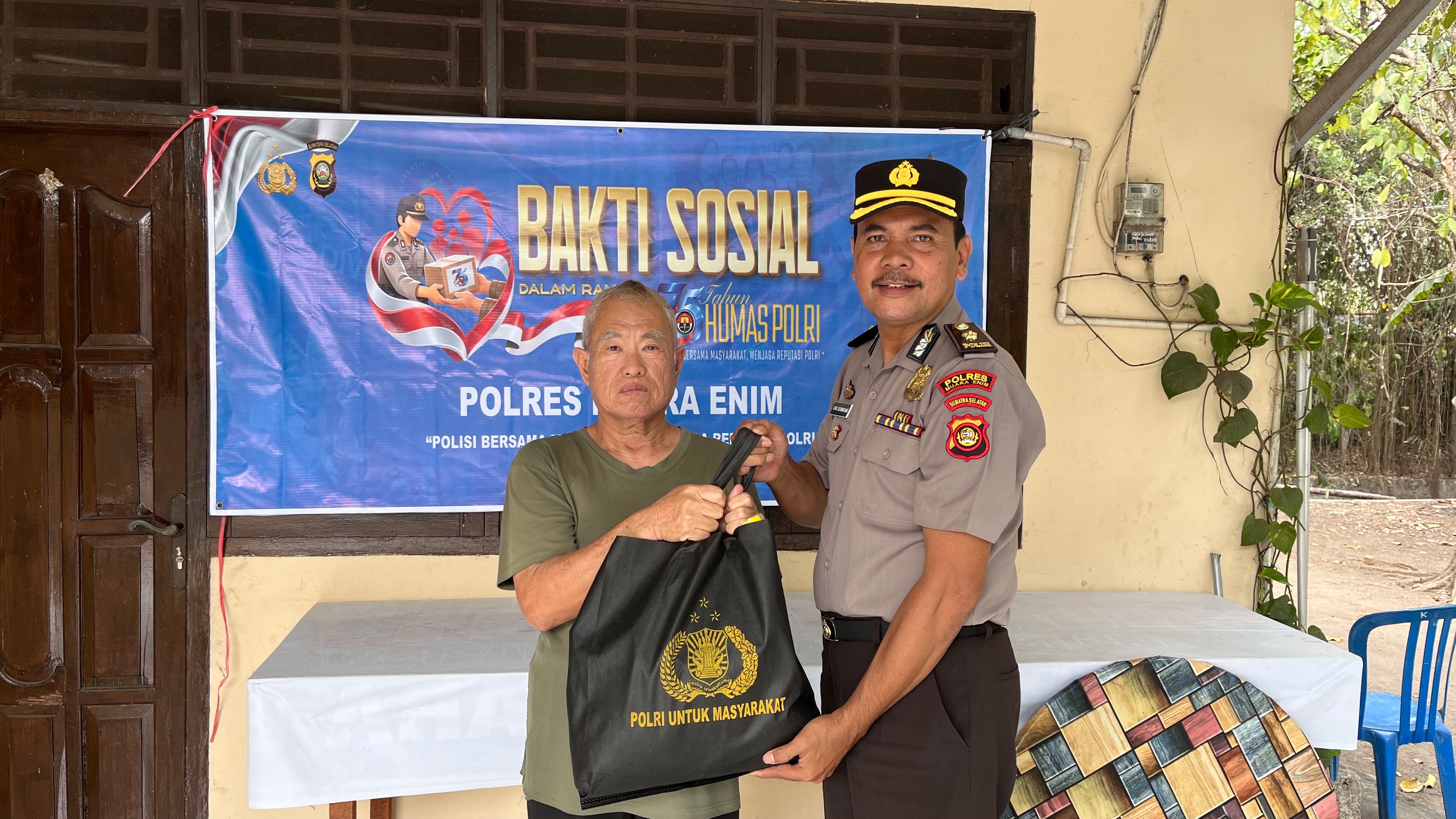Jaga Reputasi Polri Lewat Aksi Nyata, Humas Polres Muara Enim Hadirkan Kepedulian di Hari Jadi ke-75
