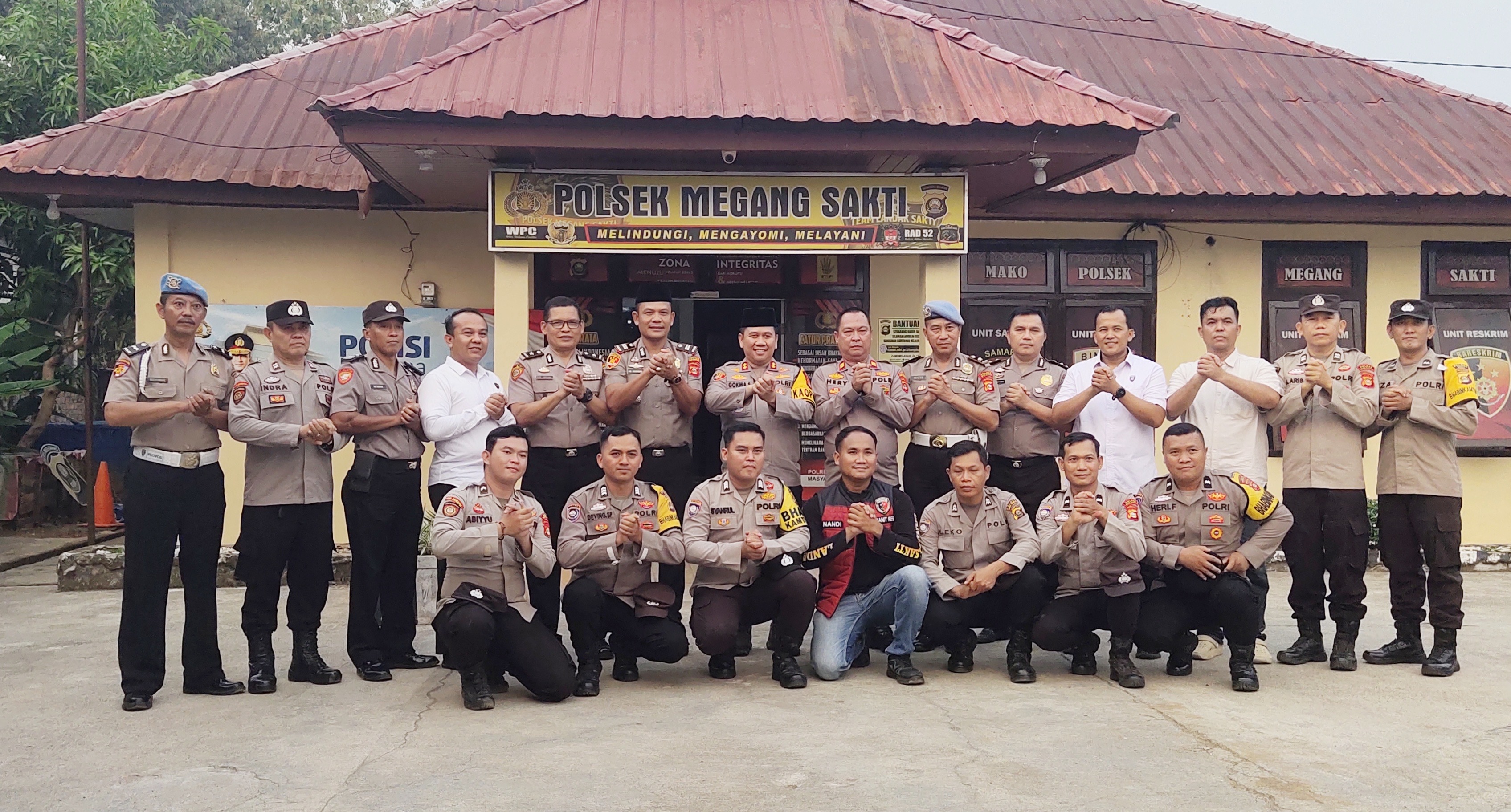 Kapolres Musi Rawas Cek Kesiapan Polsek Megang Sakti dan Purwodadi, Tekankan Disiplin Personel dan Pelayanan Humanis "Polisi Bersama Masyarakat"