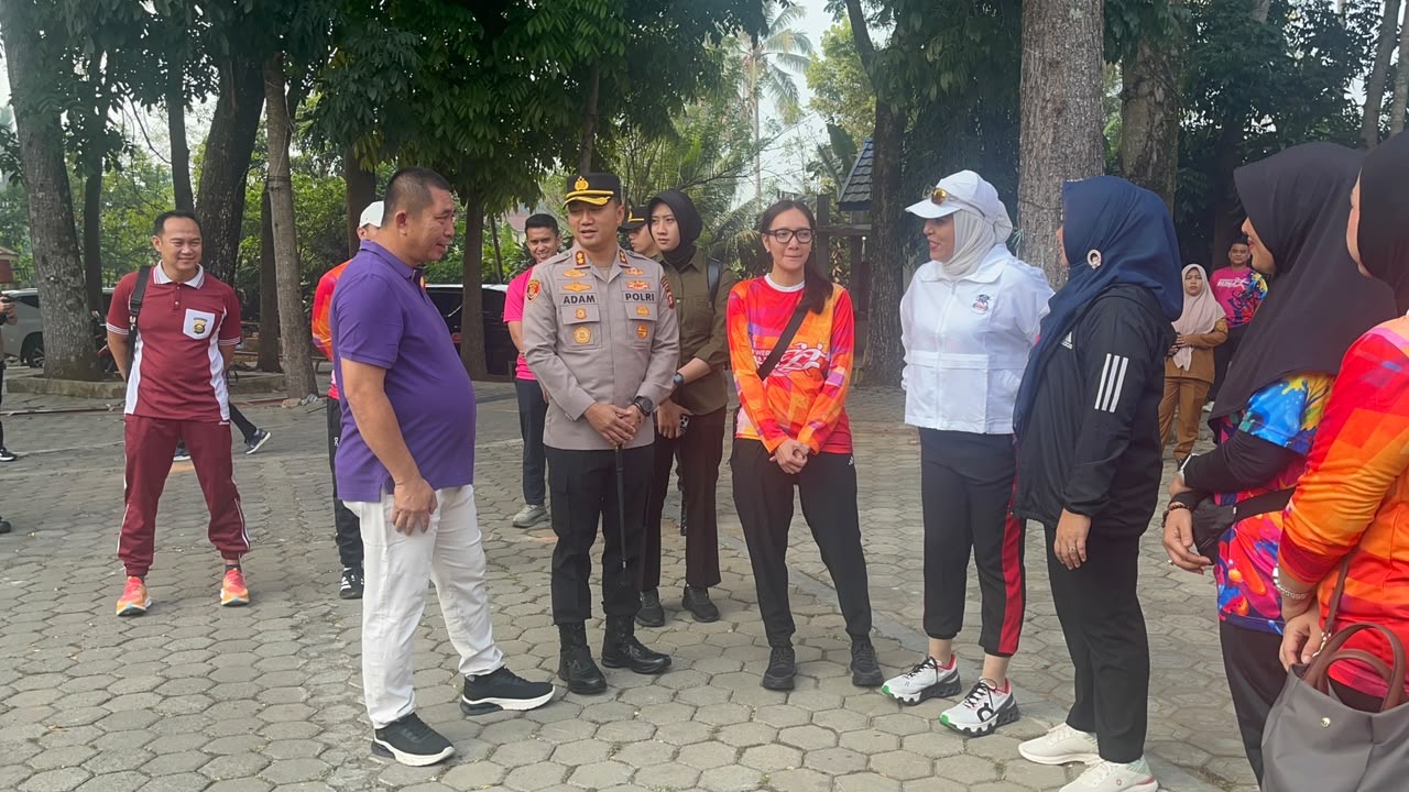 *Sambangi Warga Bangun Rejo, Bhabinkamtibmas Sosialisasikan Pencegahan Karhutla*
