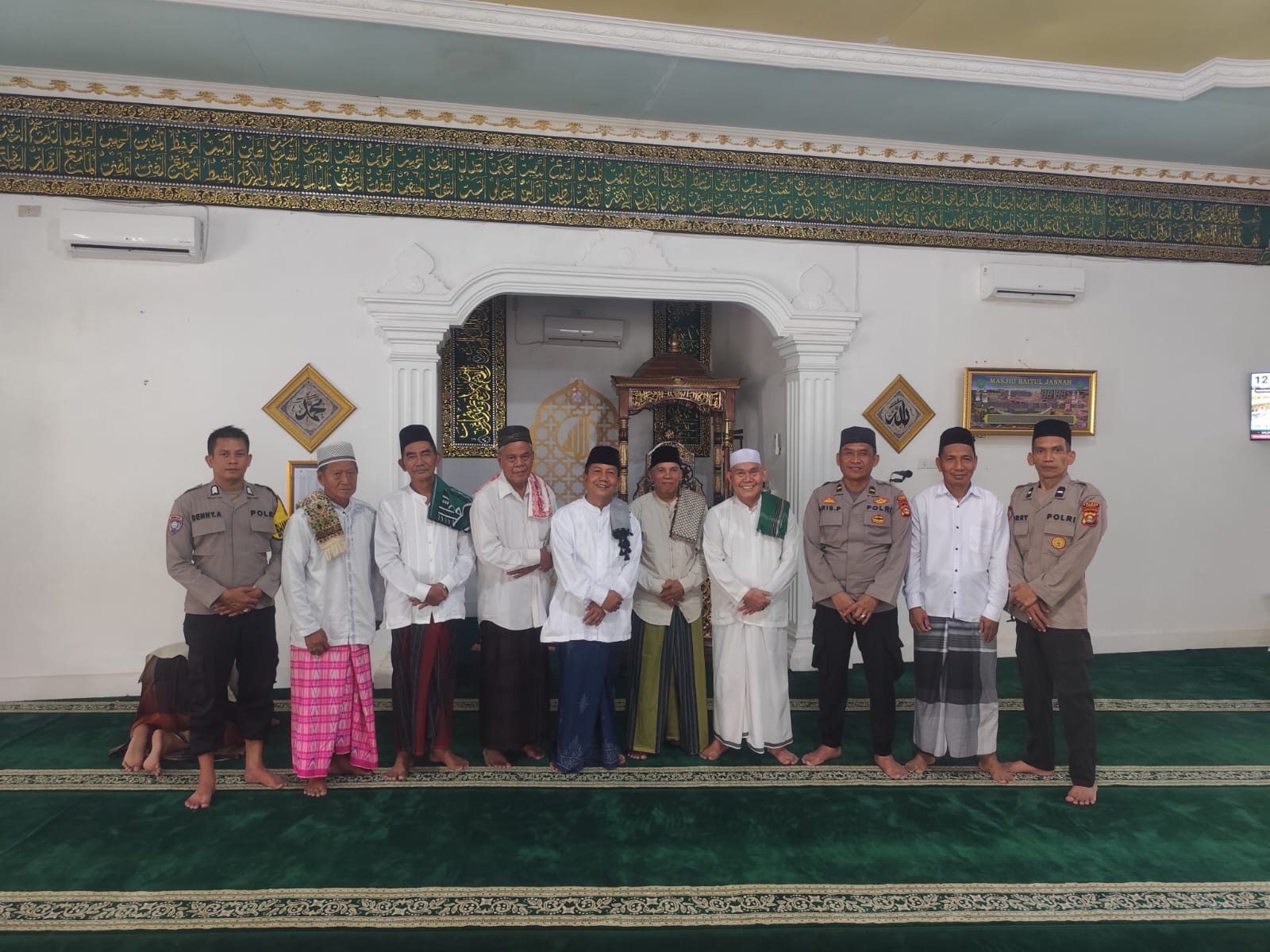 Polsek Kota Lahat Gelar Jum’at Keliling, Ajak Masyarakat Jaga Kamtibmas