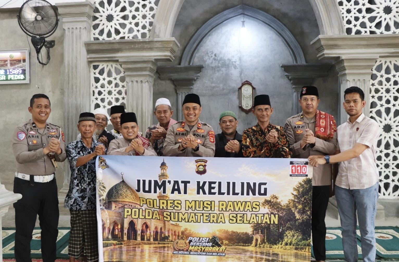 "Polisi Bersama Masyarakat", Polres Musi Rawas Serap Aspirasi Melalui "Jumat Keliling" di Tiga Masjid