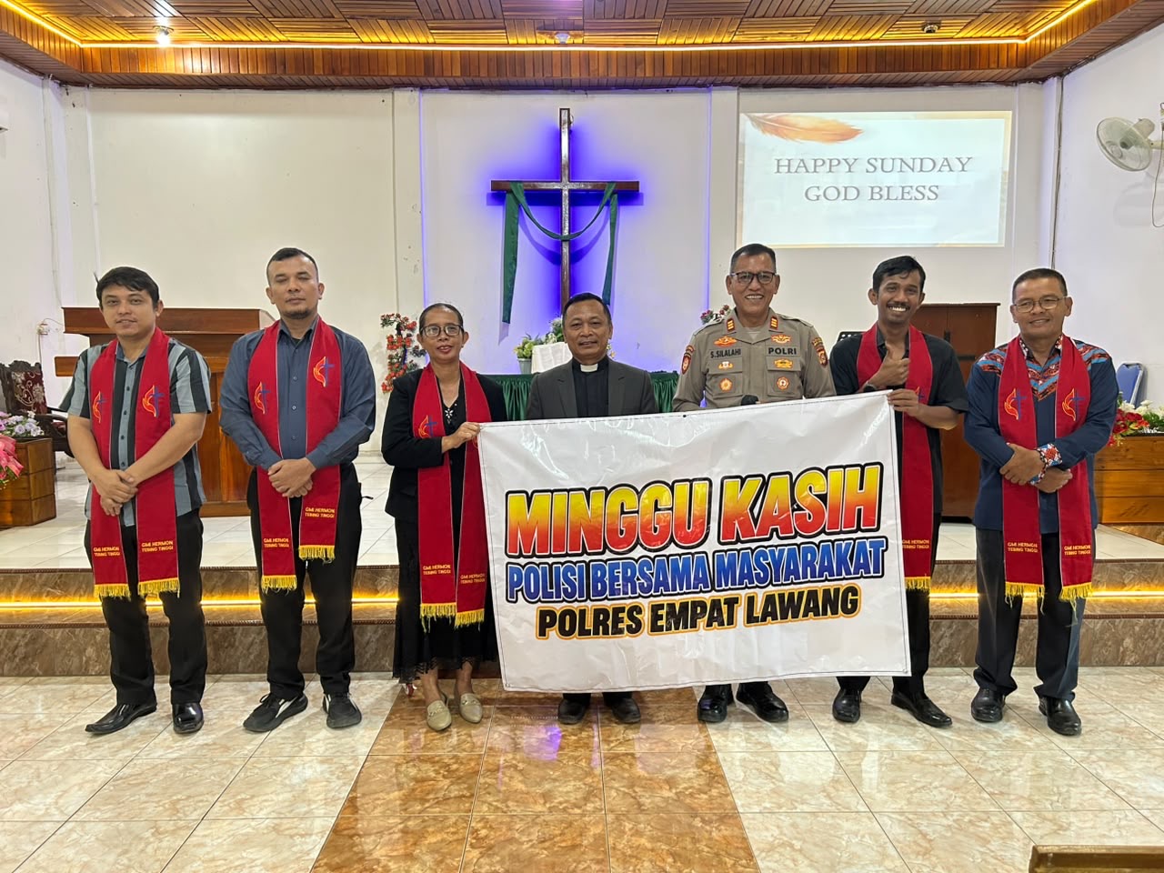 Pererat Silaturahmi Lewat Minggu Kasih, Kasat Samapta Polres Empat Lawang Imbau Jemaat Gereja Methodist Hermon Cegah Karhutla