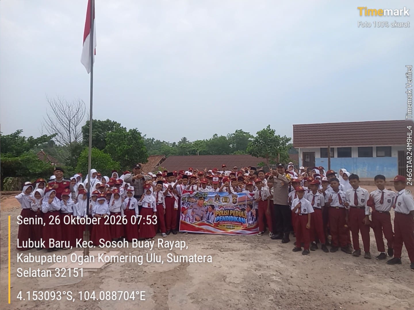 Polsek Sosoh Buay Rayap Gelar POLIDIK di Sekolah Dasar, Ajak Siswa Cegah Perundungan Sejak Dini