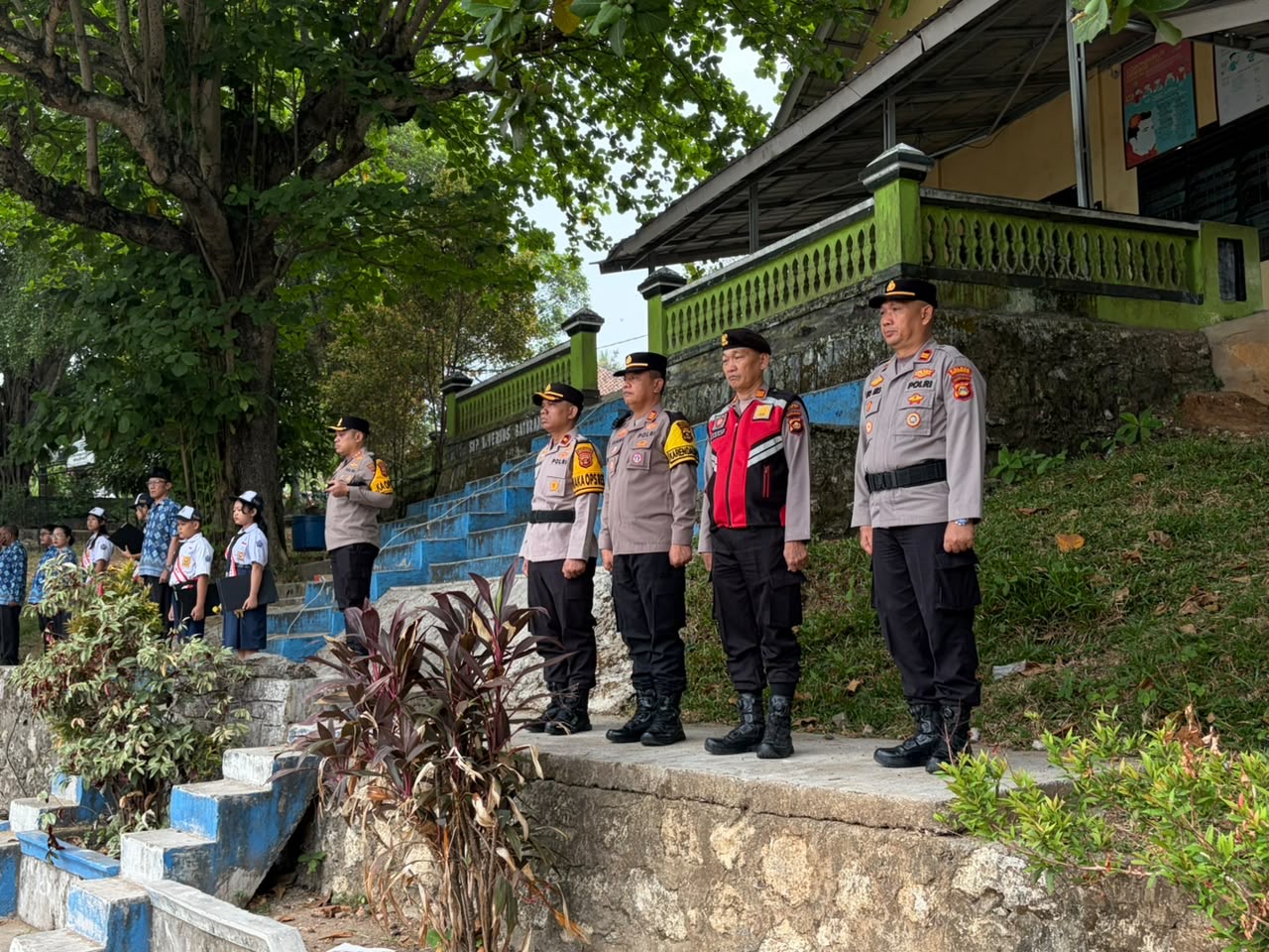 Kapolres OKU AKBP Helmy Tamaela Laksanakan Program POLIDIK, Tanamkan Karakter dan Cegah Kenakalan Pelajar