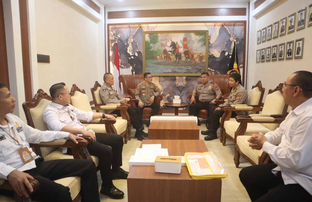 Pastikan Pelayanan Publik Semakin Optimal, Tim Supervisi SPKT Polda Sumsel Tinjau Polres Lubuk Linggau