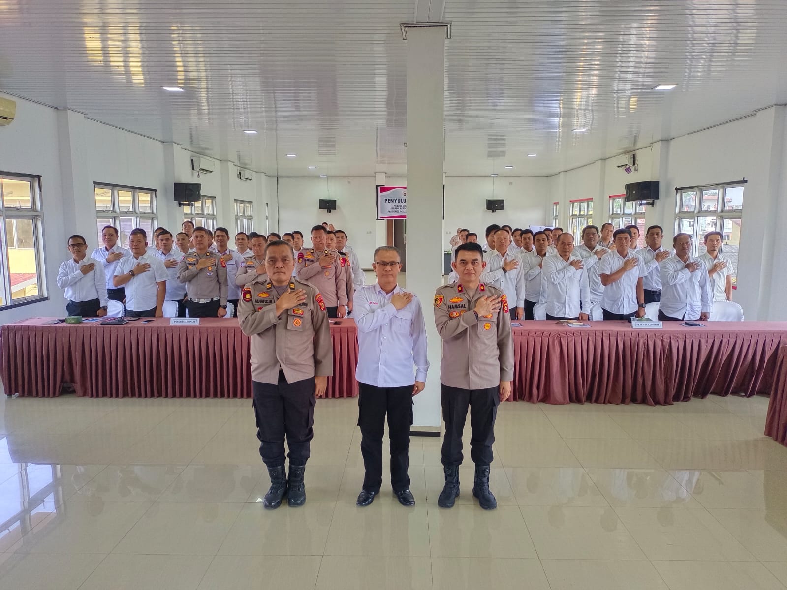 Penyuluhan Hukum Bidkum Polda Sumsel di Polres OKI, Personel Dibekali Pemahaman UU Polri Terbaru