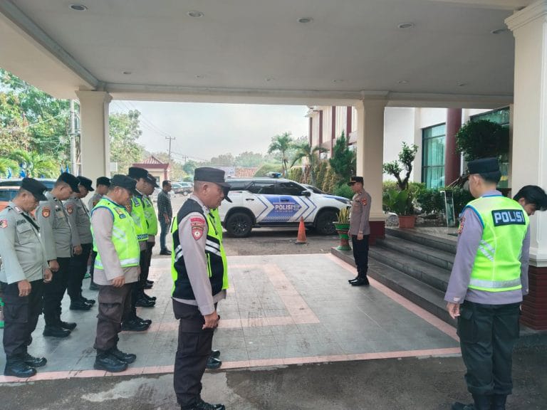 Polres OKU Timur Siagakan Personel, Pengamanan Pelantikan Relawan H. Iskandar dan Rakerda PAN Berjalan Aman