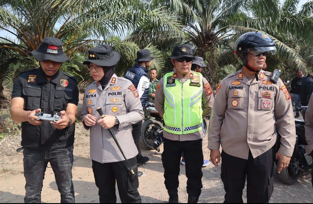 Kapolres Ogan Ilir Pimpin Patroli Karhutla Gunakan Drone dan Cek Embung Persediaan Air, Perkuat Kesiapsiagaan Hadapi Musim Kemarau