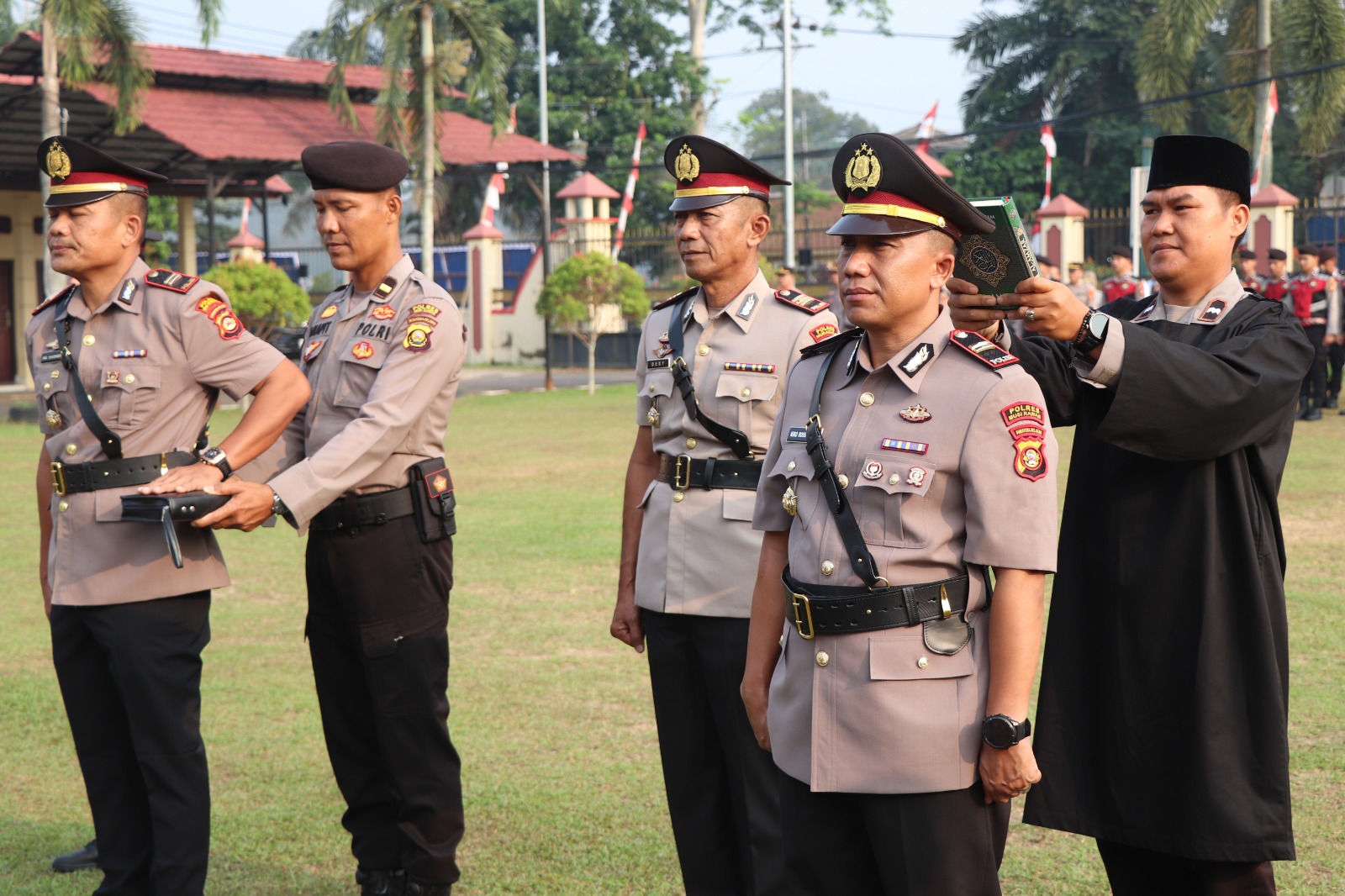 Pimpin Sertijab Dua Kapolsek, Kapolres Musi Rawas Tekankan Pelayanan Humanis dan Hindari Penyalahgunaan Wewenang